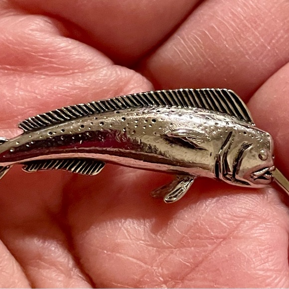 Silver Fish Lapel Pin - Metallic Fish Accessory - Picture 9 of 10